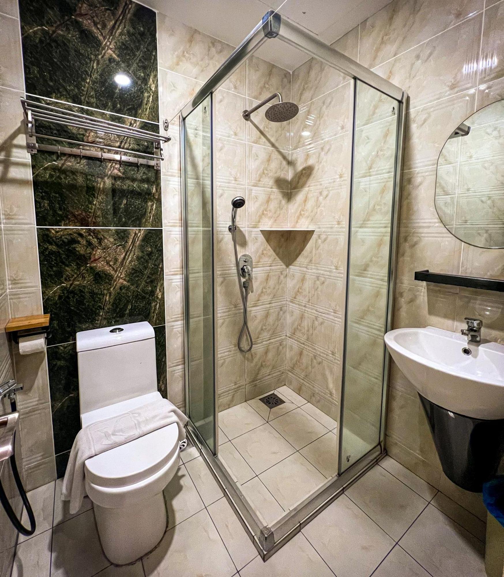 K Garden Hotel Ipoh Kültér fotó