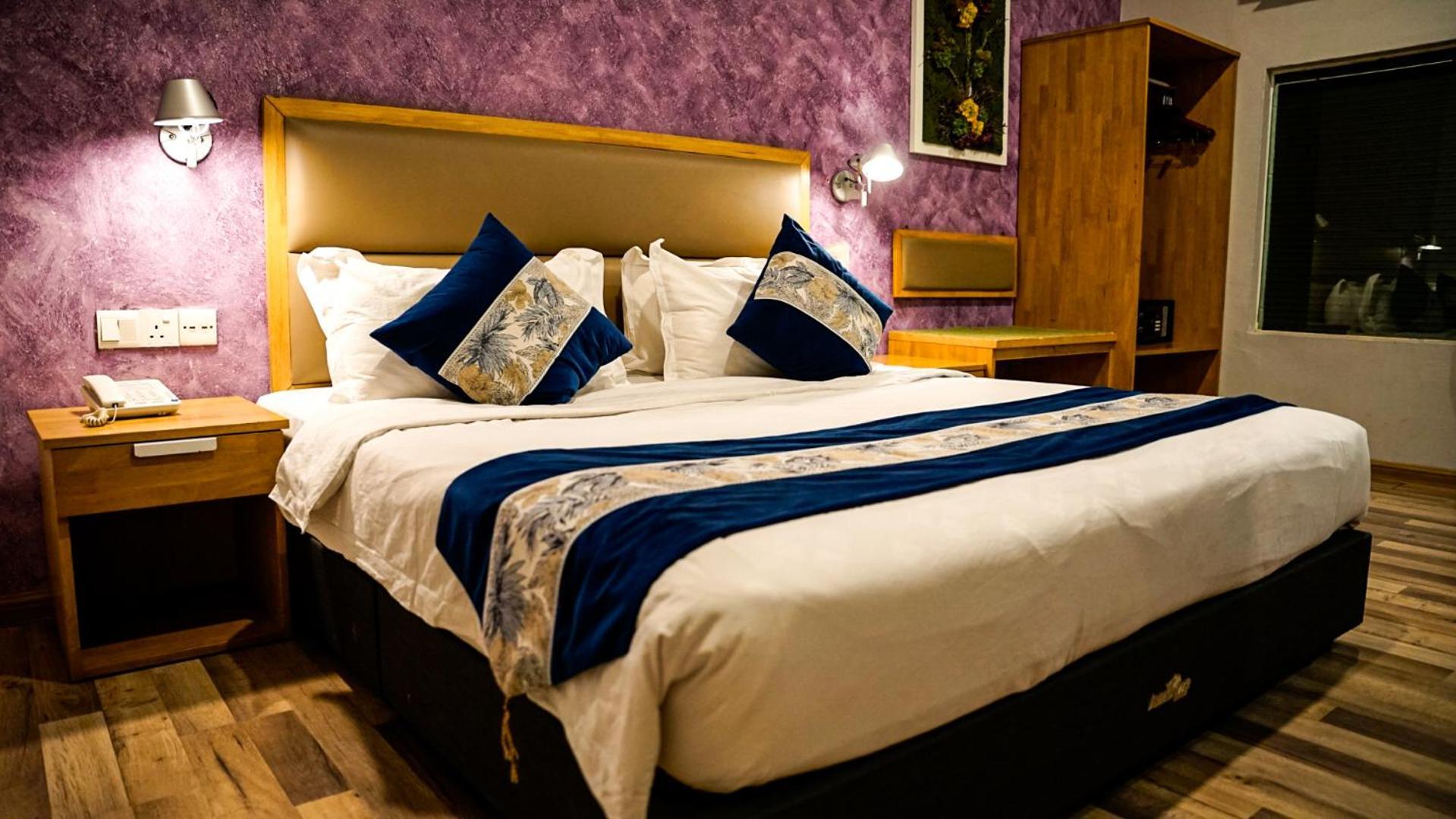 K Garden Hotel Ipoh Kültér fotó