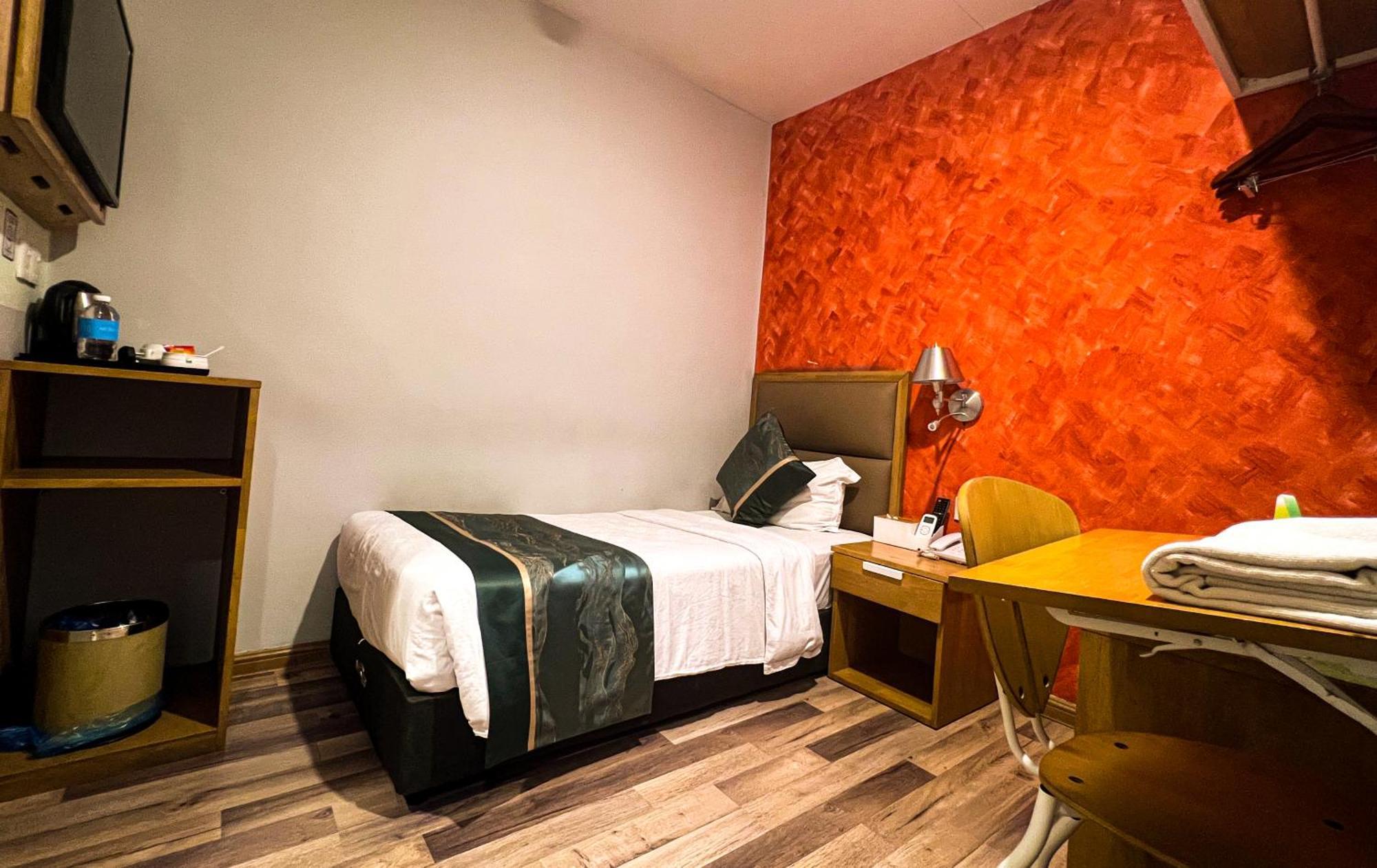 K Garden Hotel Ipoh Kültér fotó